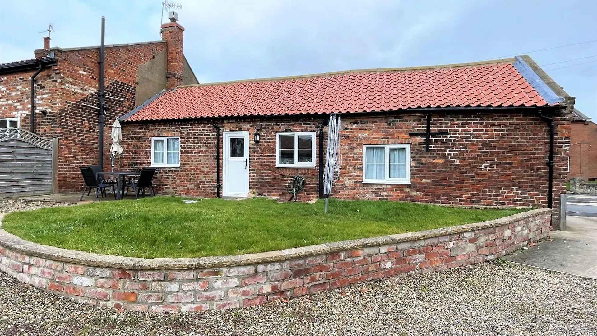 Wonky Cottage Cayton